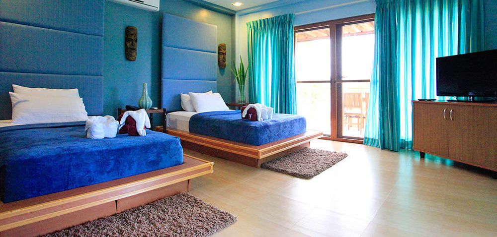 Tugawe Cove Resort Colongcocon Extérieur photo