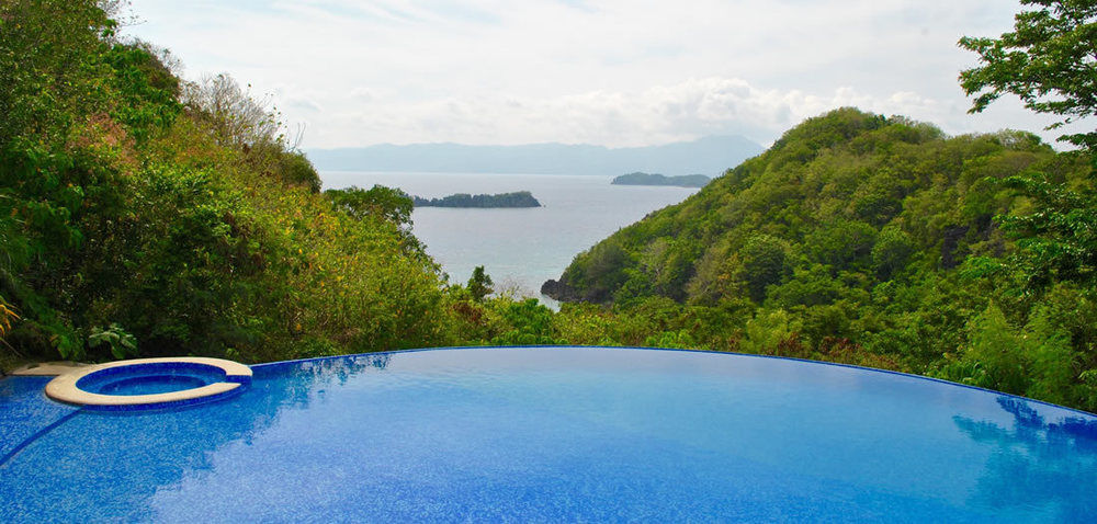 Tugawe Cove Resort Colongcocon Extérieur photo